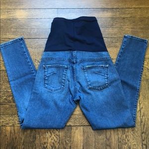 *SOLD* James Jeans Maternity Skinny Jeans
